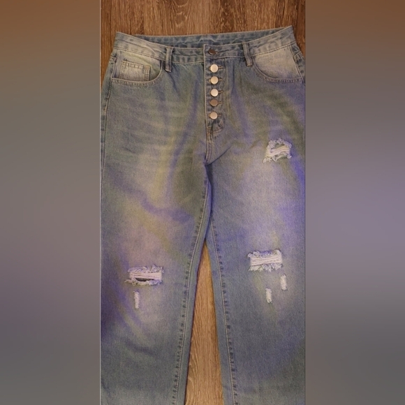 Button Front Straight Leg Medium Wash Distressed Jeans Size 14 Denim High Rise - Picture 4 of 9